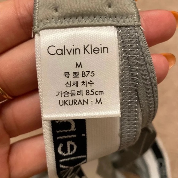 SOLD ✅ - Picture 3 of 3